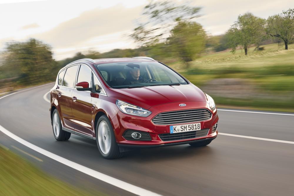 ford-s-max-2015-02_1.thumb.jpg.9fd3415cf