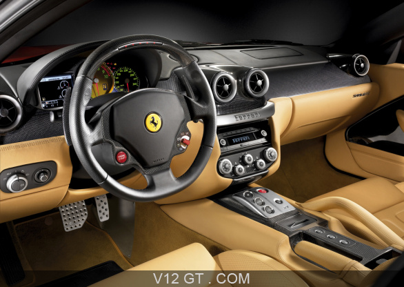 Ferrari-599-GTB-Fiorano-rouge-interieur_