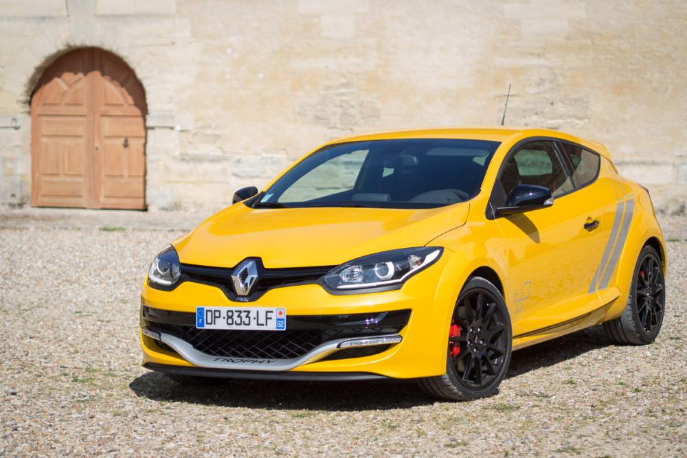 renault-megane-rs-exterieur-1.jpg