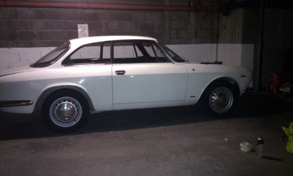 alfa-romeo-bertone-jante-3.jpg