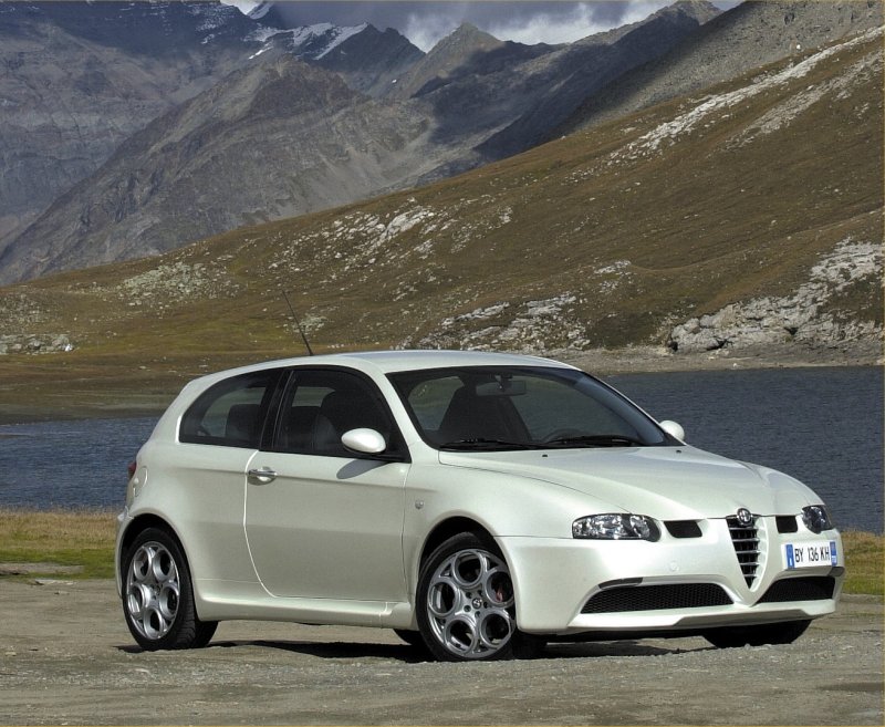 alfa147gta_1.jpg
