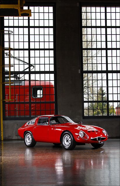 alfa-romeo-tz (1).jpg