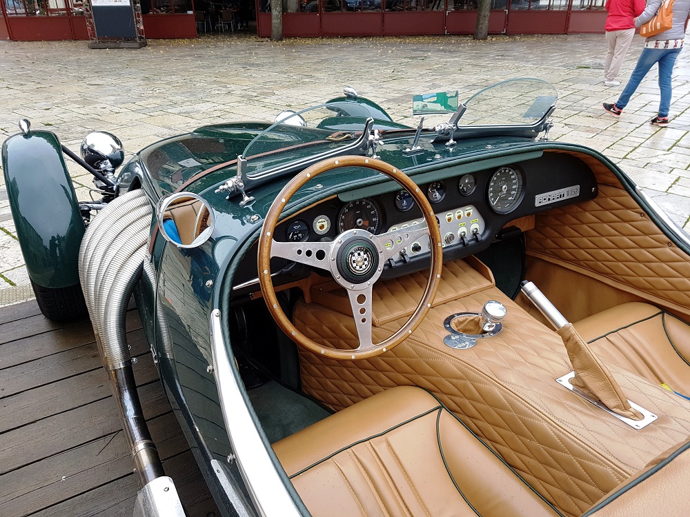 jag10.jpg.02c10e190ff0a1551deaec343ac76fad.jpg