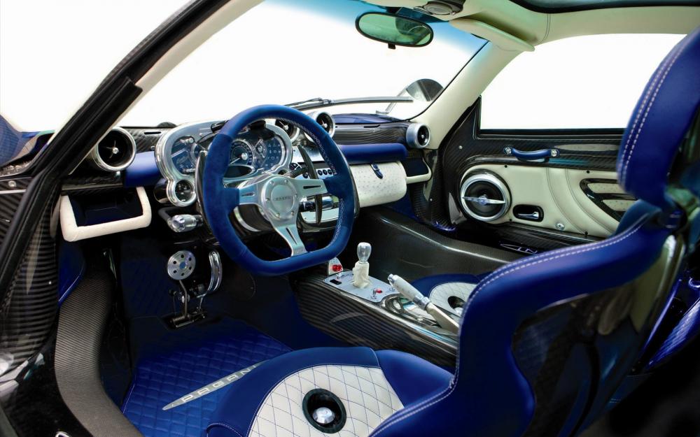 tricolor-zonda-pagani-wallpaper-widescreen-albums-wallpapers.jpg