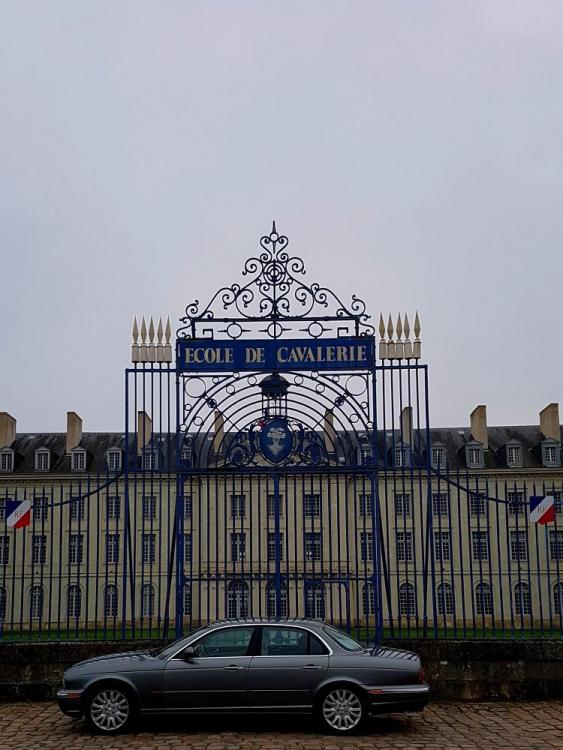 20190106_120410 v.jpg
