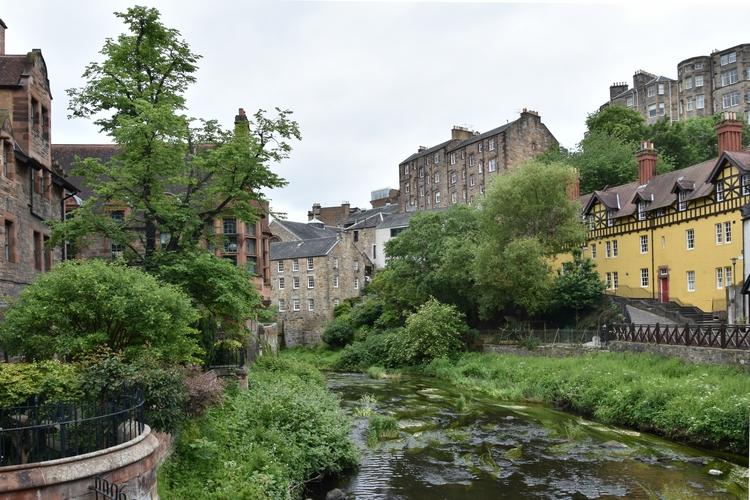 44_vieille_ville.jpg.80afaf48dd4be2bc239b223a39489ede.jpg