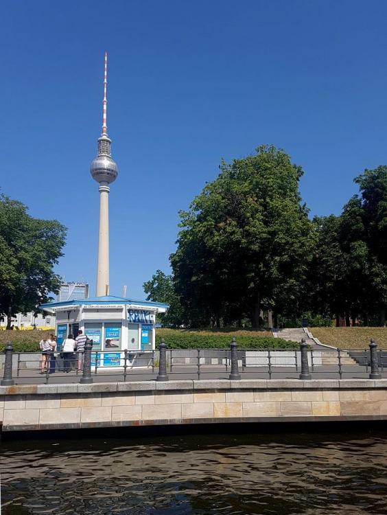 20190725_145343 v.jpg