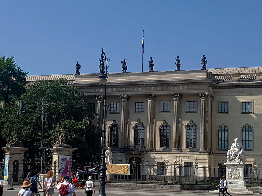 20190725_155718 v.jpg