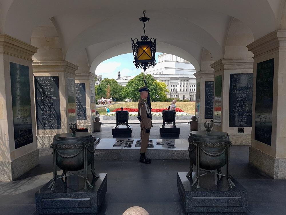 20190728_140507 v.jpg