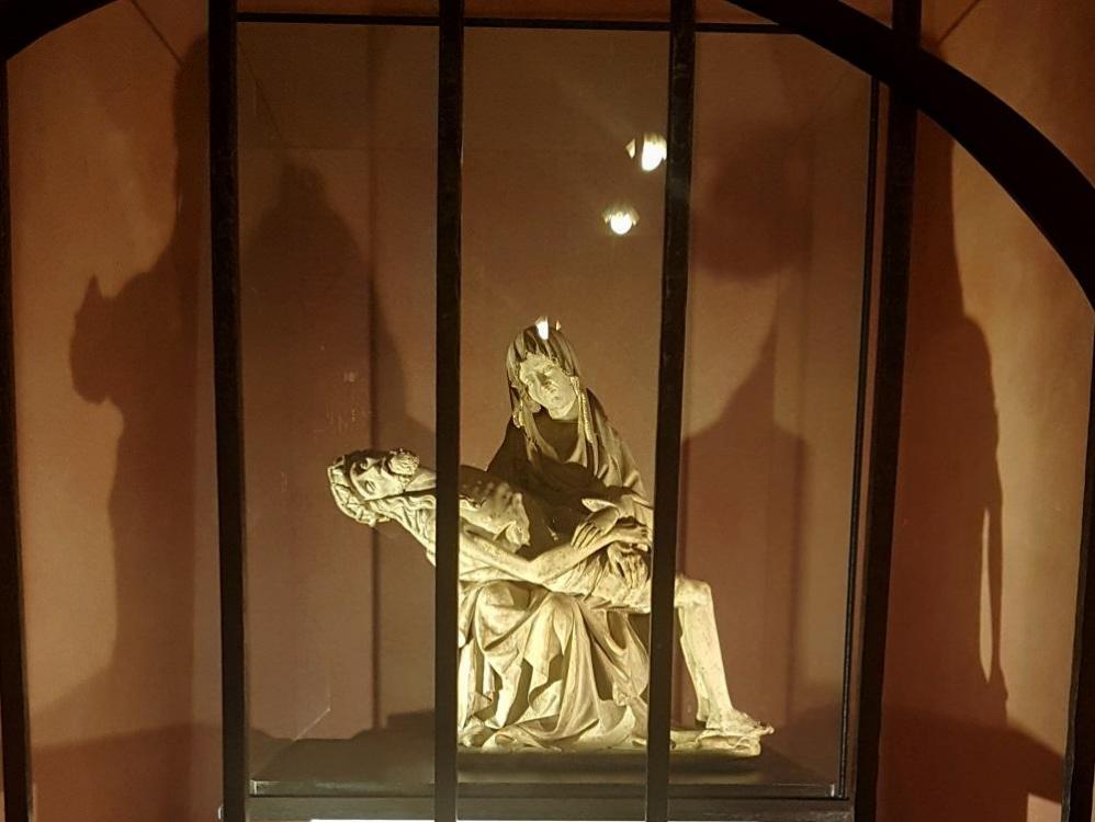 20190729_175139 v.jpg
