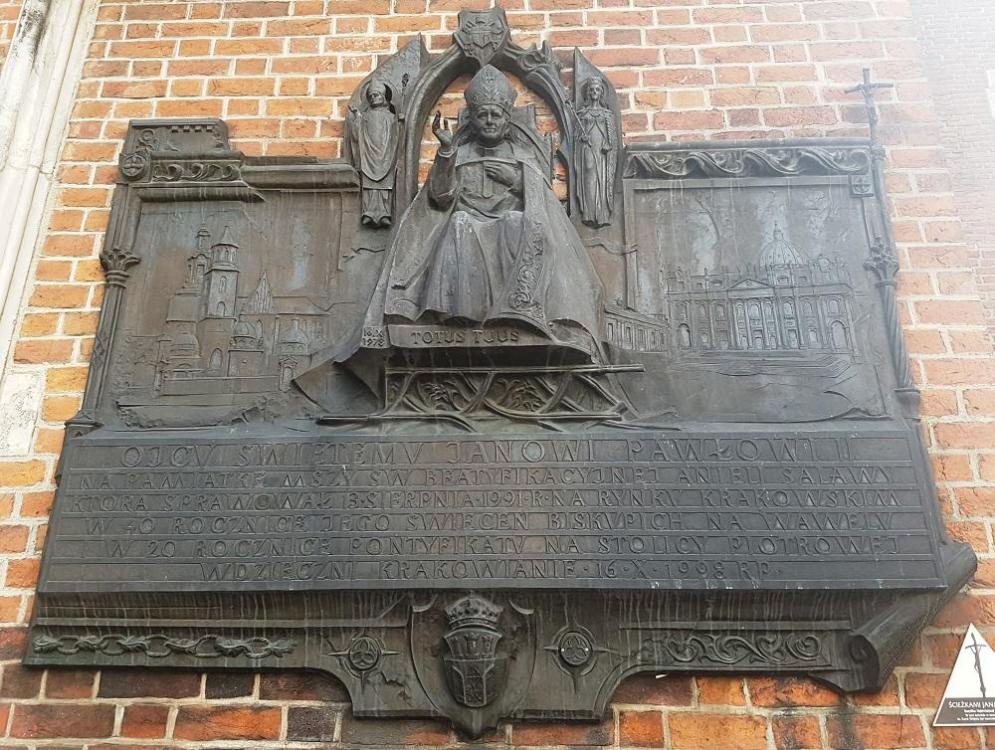 20190729_175536 v.jpg