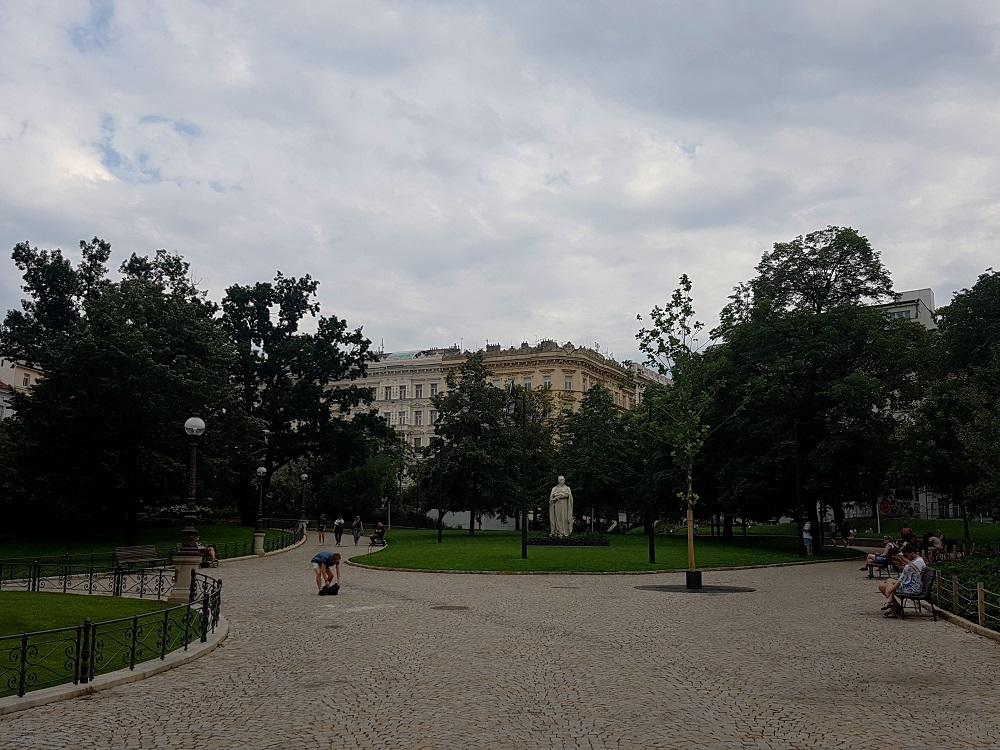 20190802_154759 v.jpg
