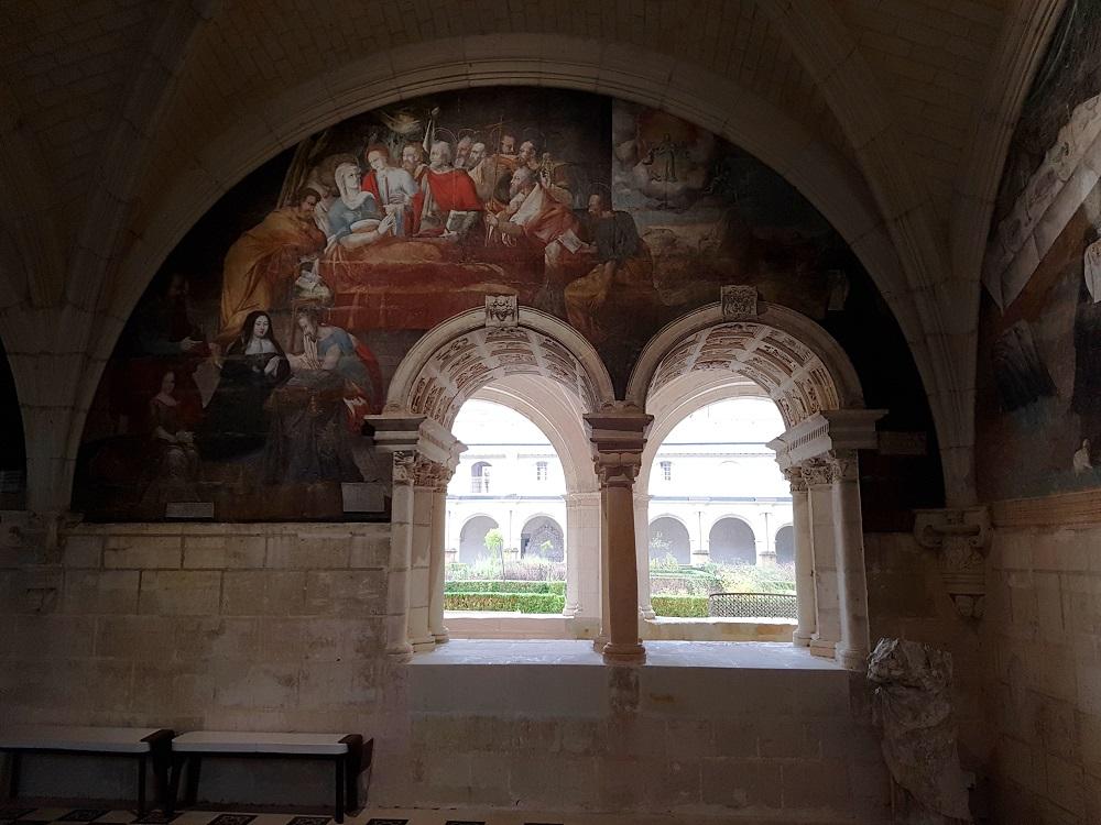 20191101_143843 v.jpg