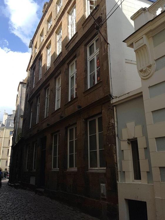 20190818_121932 v.jpg