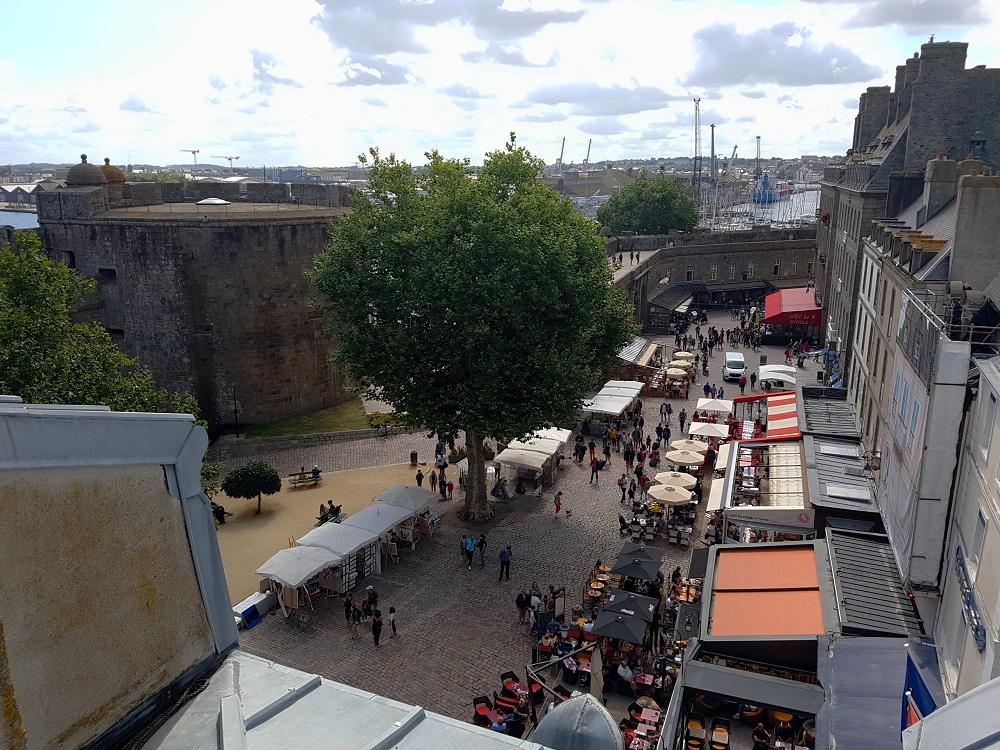 20190818_122534 v.jpg