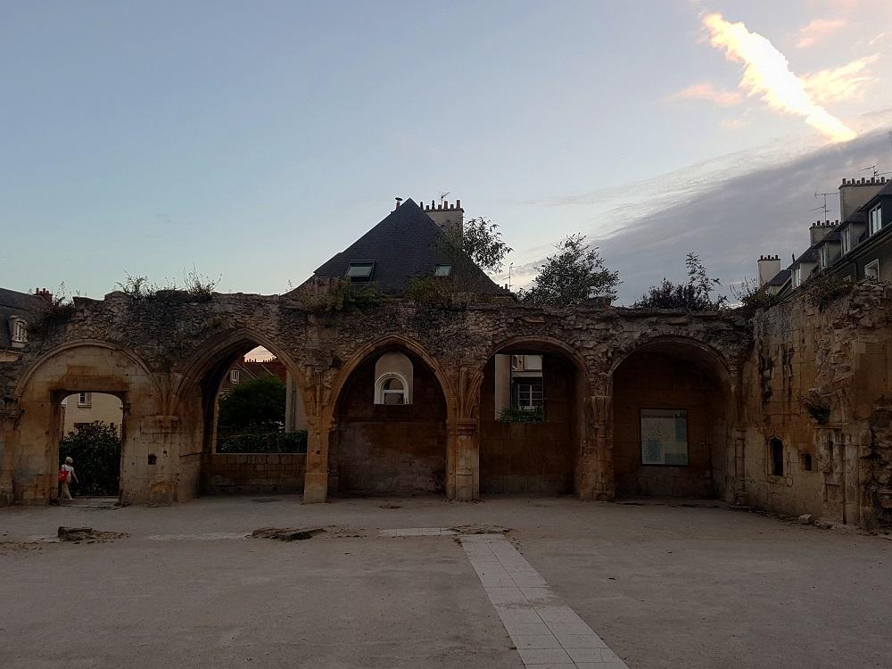 20200713_215419 v.jpg