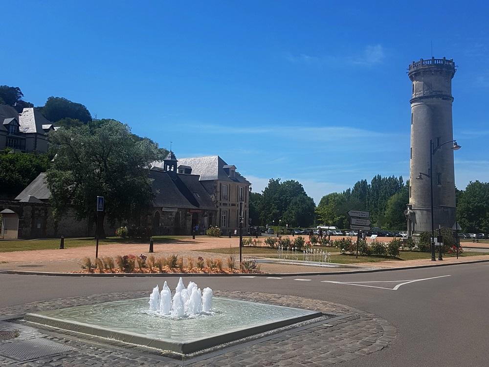 20200713_144242 v.jpg