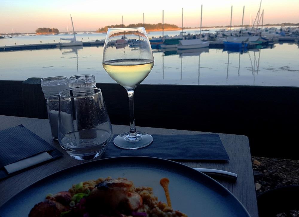 20210615_213857 v.jpg