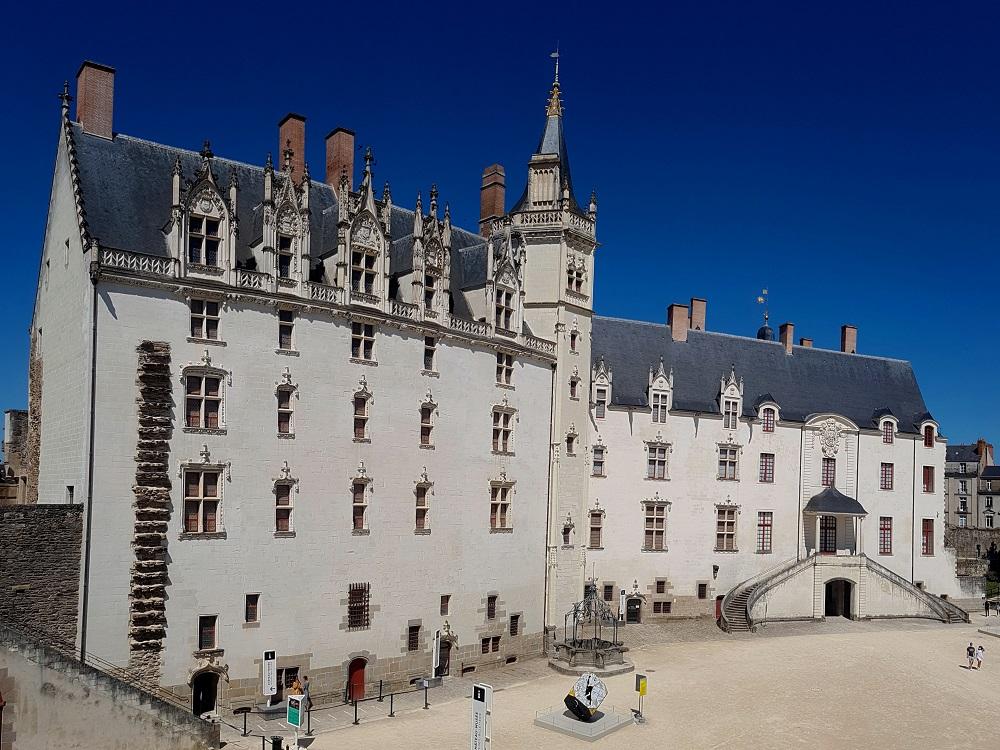 20210613_114615 v.jpg