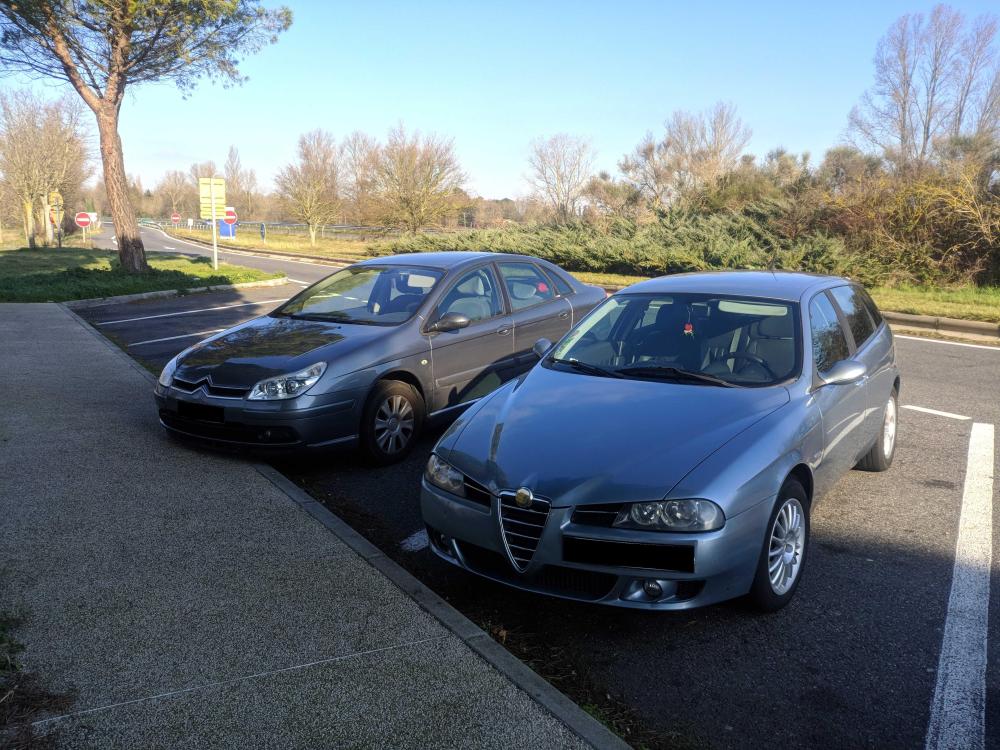 Alfa156-et-C5-en-2019.thumb.jpg.7511d4cde1b943e934ba755183febe53.jpg