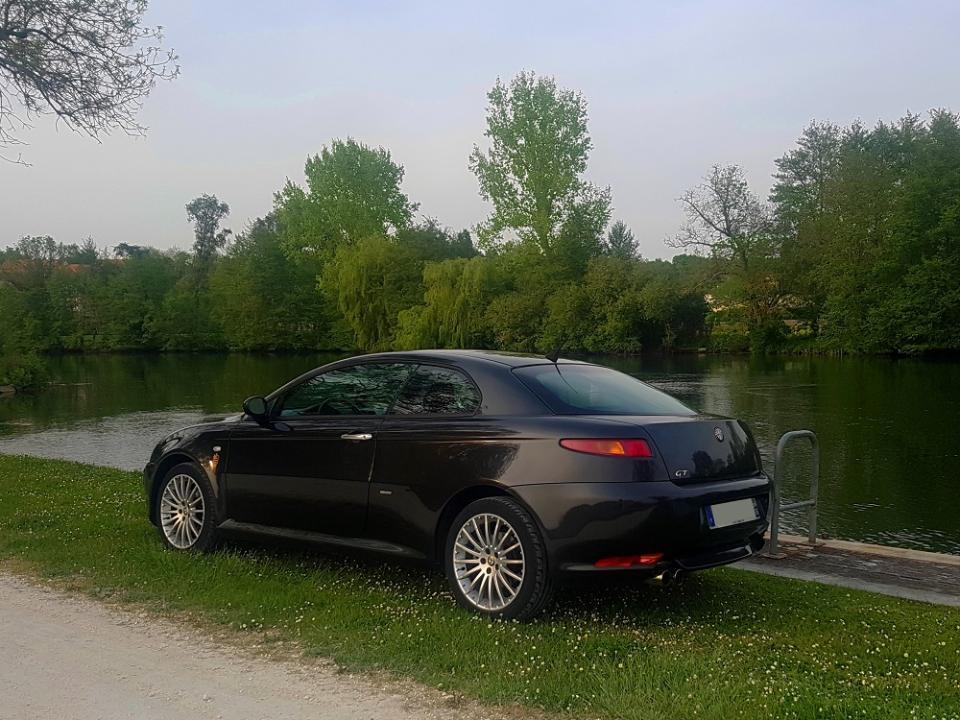 20220430_193607 v.jpg