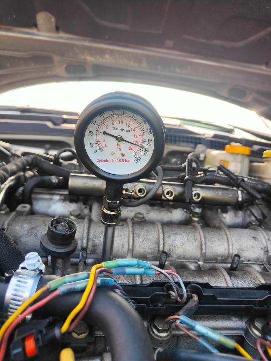 Cylindre 2  18.5 bar.jpg